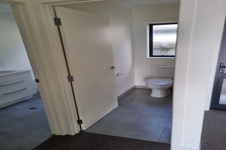 Photo of property in 14 Lee Road, Taradale, Napier, 4112