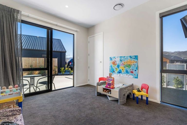 Photo of property in 83 Magnum Drive, Cromwell, 9310