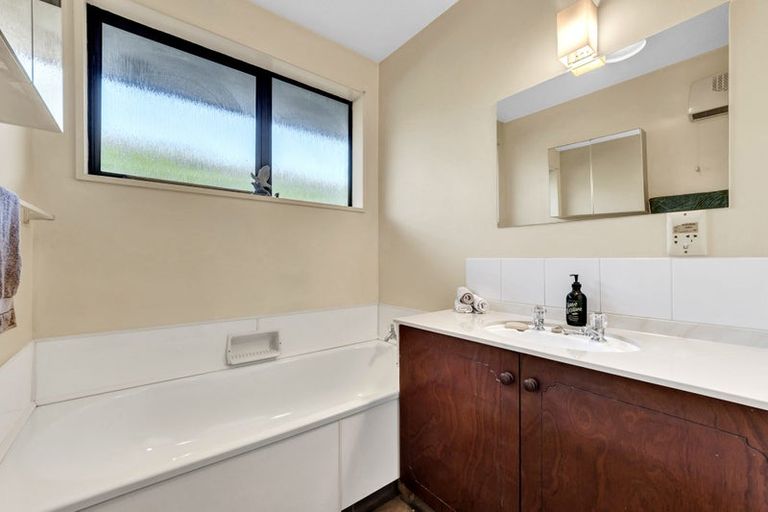 Photo of property in 1/77 Frankleigh Street, Somerfield, Christchurch, 8024