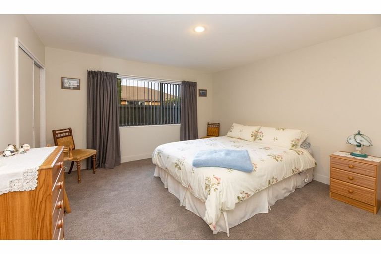 Photo of property in 6 Mcdougal Place, Kaiapoi, 7630