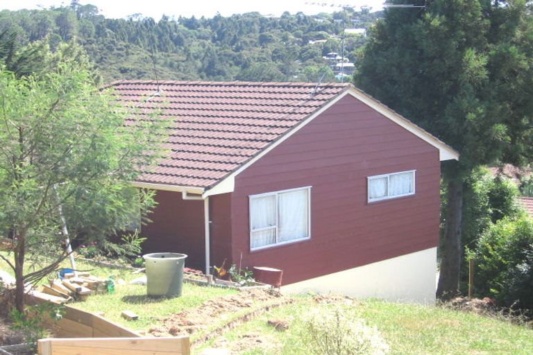 Photo of property in 1/49a Manuka Road, Bayview, Auckland, 0629