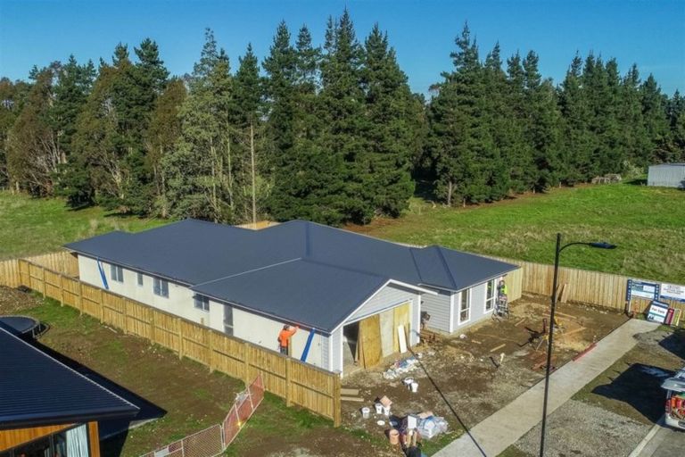 Photo of property in 18 Jean Archie Drive, Rolleston, 7614