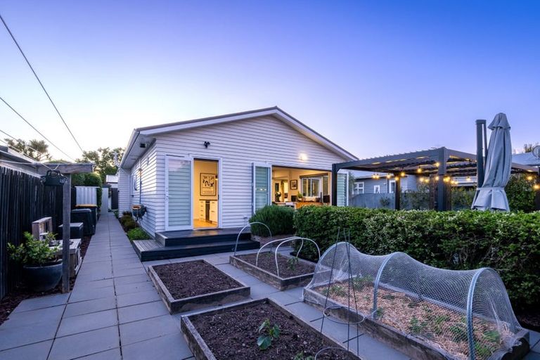 Photo of property in 30 Windermere Road, Papanui, Christchurch, 8053