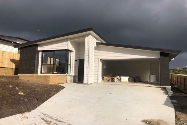 Photo of property in 122 Parkview Drive, Gulf Harbour, Whangaparaoa, 0930