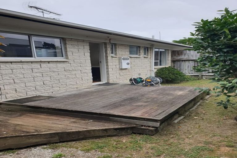 Photo of property in 1 Stredwick Drive, Torbay, Auckland, 0630