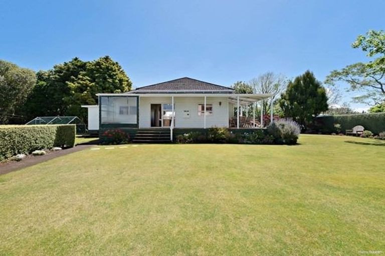 Photo of property in 86 Hull Road, Waiuku, 2682