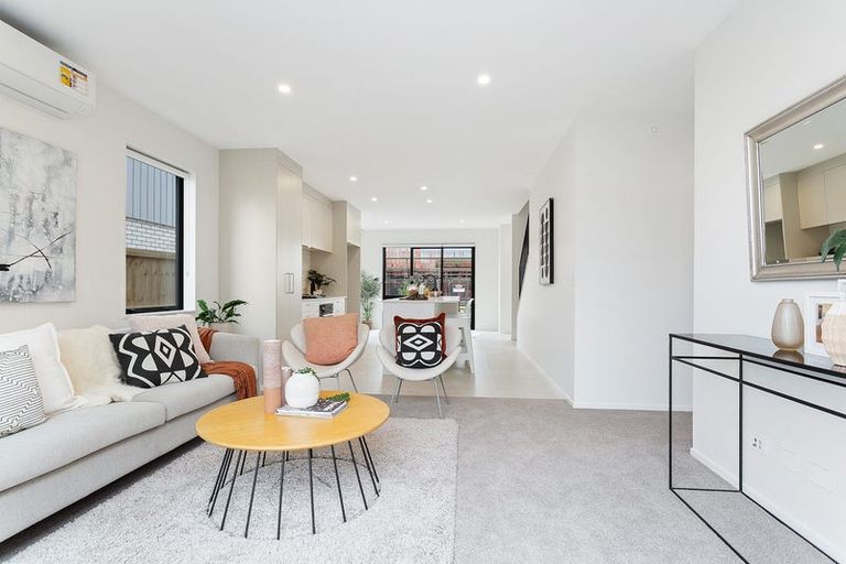 Photo of property in 107 Katikati Drive, Manurewa, 2102