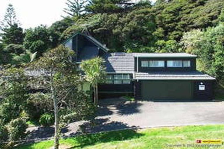 Photo of property in 200 Paremata Road, Whitby, Porirua, 5024