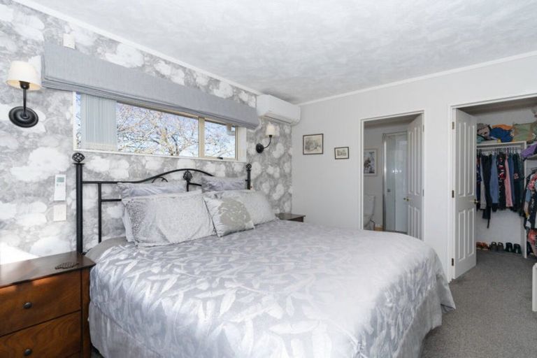 Photo of property in 9 Garth Road, Levin, 5571