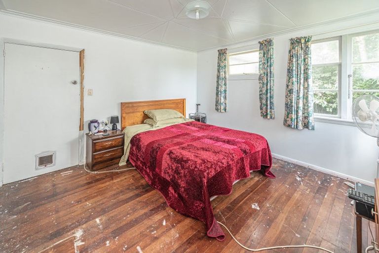 Photo of property in 40 Hussey Street, Waverley, 4510