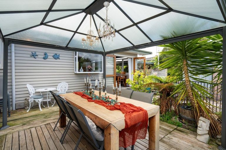 Photo of property in 34 Elliott Crescent, Havelock North, 4130