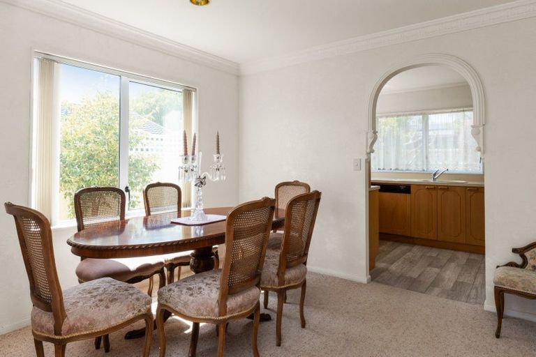 Photo of property in 81 Reynolds Road, Havelock North, 4130