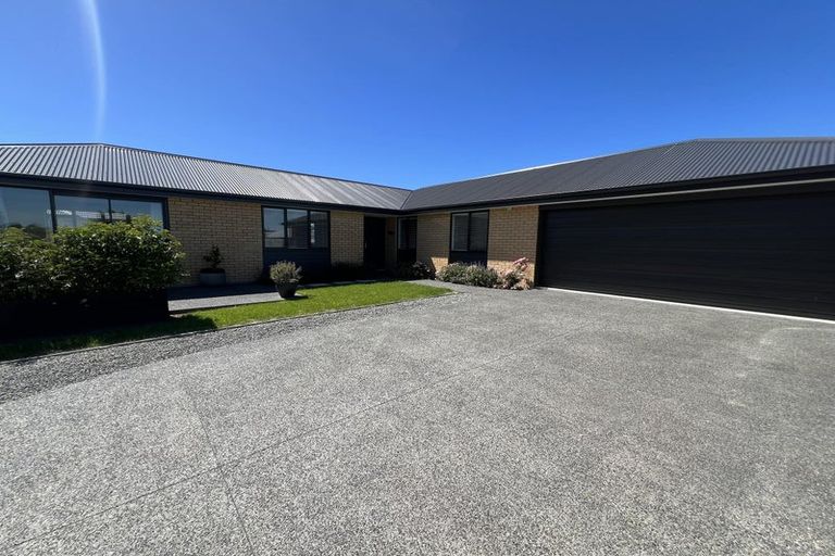 Photo of property in 91 Gladstone Road, Woodend, 7610