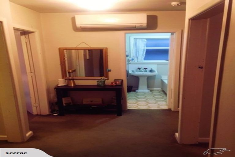 Photo of property in 2/12 Roslyn Avenue, Mairehau, Christchurch, 8052