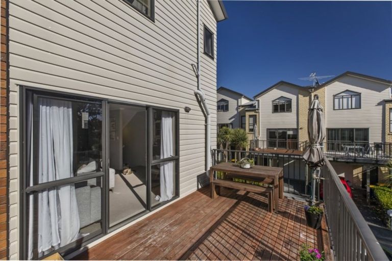 Photo of property in St Claire Village, 70/172 Mcleod Road, Te Atatu South, Auckland, 0610