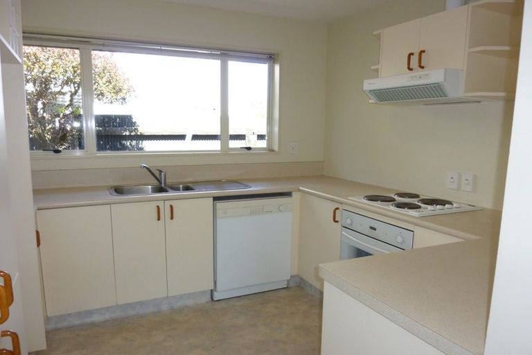 Photo of property in 5/30 Newnham Terrace, Upper Riccarton, Christchurch, 8041