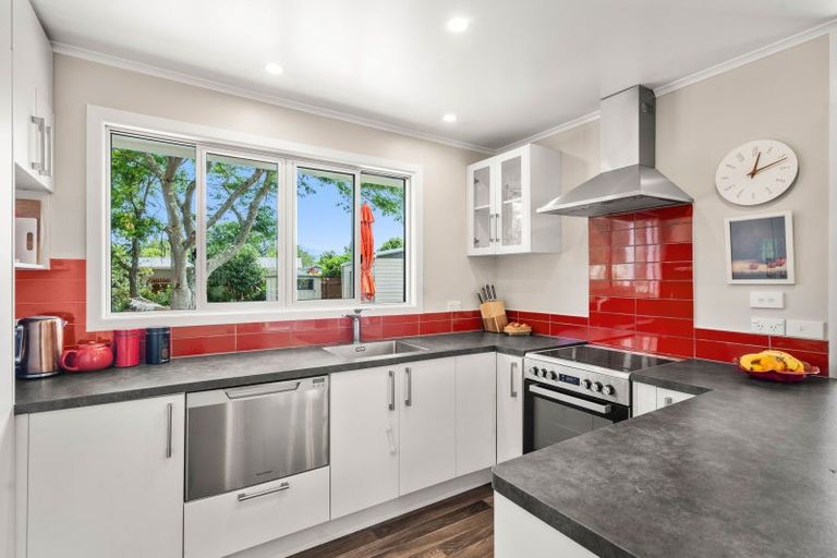 Photo of property in 10 Reading Street, Greytown, 5712