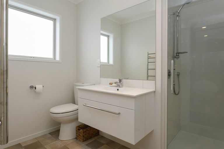 Photo of property in 4 John Norrie Place, Motuoapa, 3382