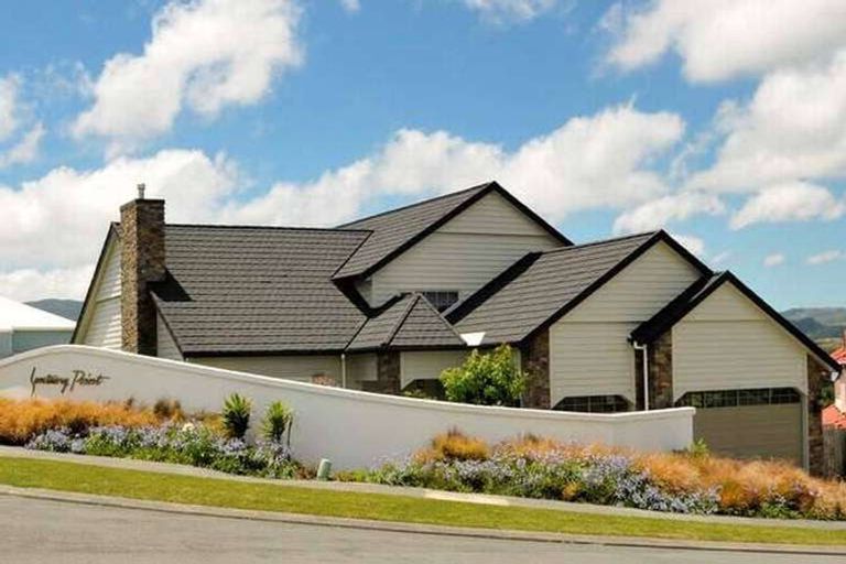 Photo of property in 2 The Masthead, Whitby, Porirua, 5024