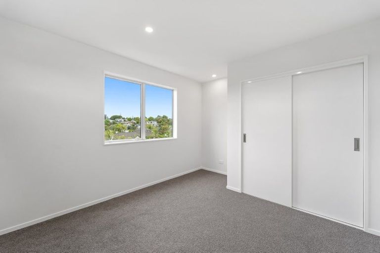Photo of property in 67 Selo Street, Glen Eden, Auckland, 0602