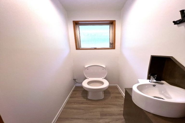 Photo of property in 1/516 Linwood Avenue, Woolston, Christchurch, 8062