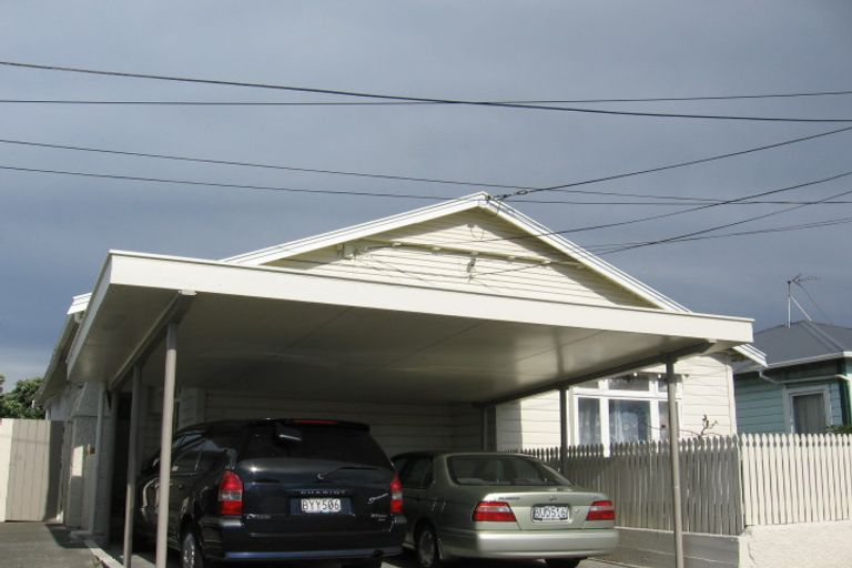 Photo of property in 218 Coutts Street, Rongotai, Wellington, 6022