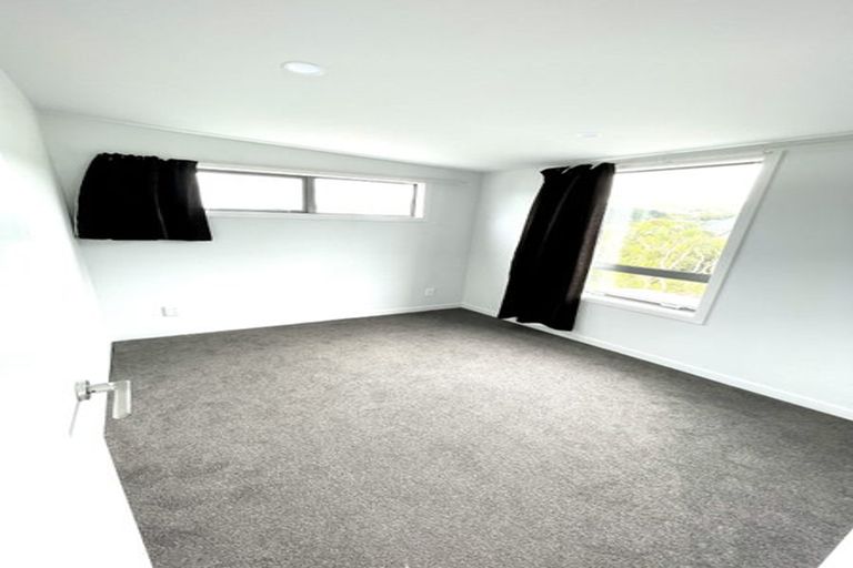 Photo of property in 30u5 Monowai Road, Johnsonville, Wellington, 6037