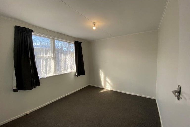 Photo of property in 2/113 Clouston Park Road, Clouston Park, Upper Hutt, 5018