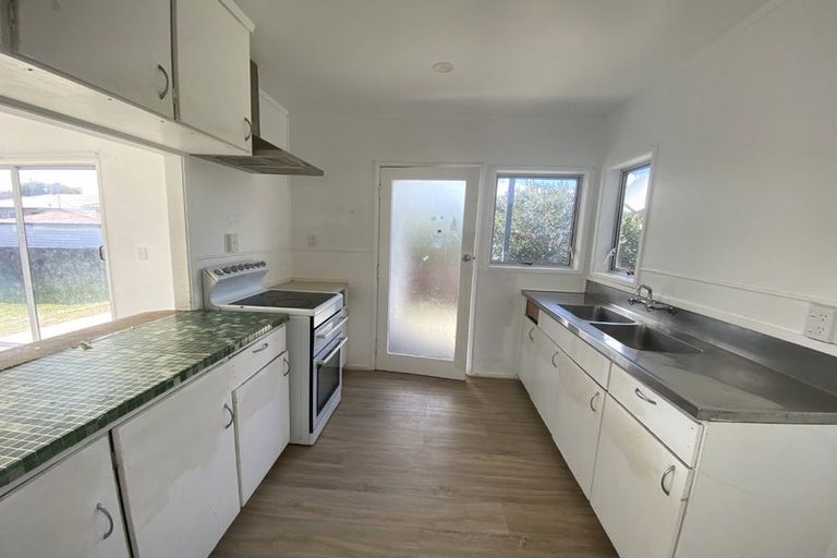 Photo of property in 26 Orly Avenue, Mangere, Auckland, 2022