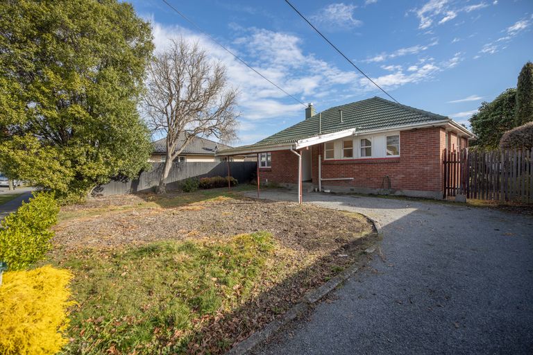 Photo of property in 165 Grahams Road, Burnside, Christchurch, 8053