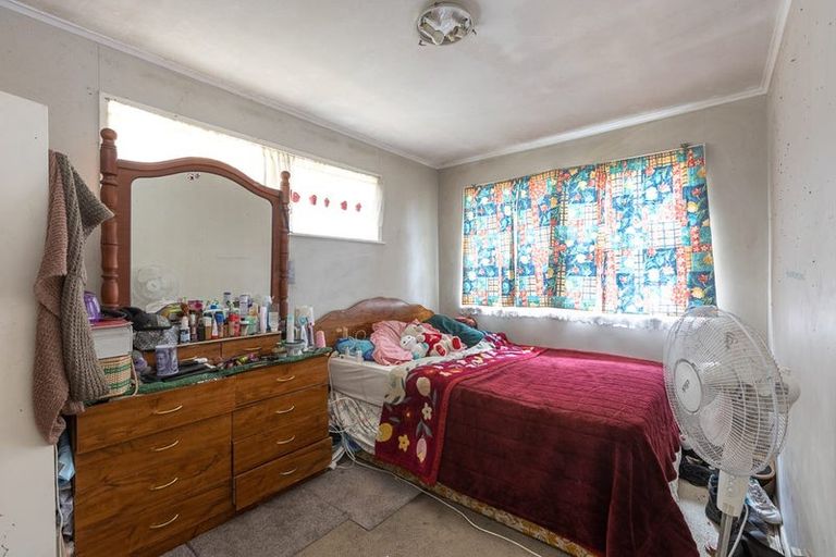 Photo of property in 37 Hokianga Street, Mangere East, Auckland, 2024