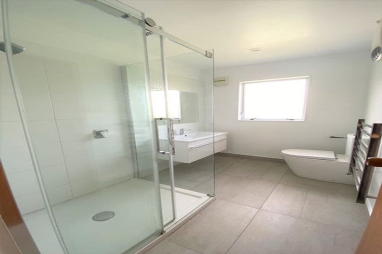 Photo of property in 69b Chamberlain Road, Karori, Wellington, 6012