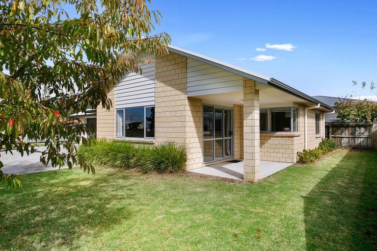 Photo of property in 10a Maclean Street, Cambridge, 3434