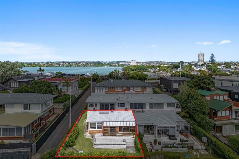 Photo of property in 35 Kitchener Road, Takapuna, Auckland, 0622