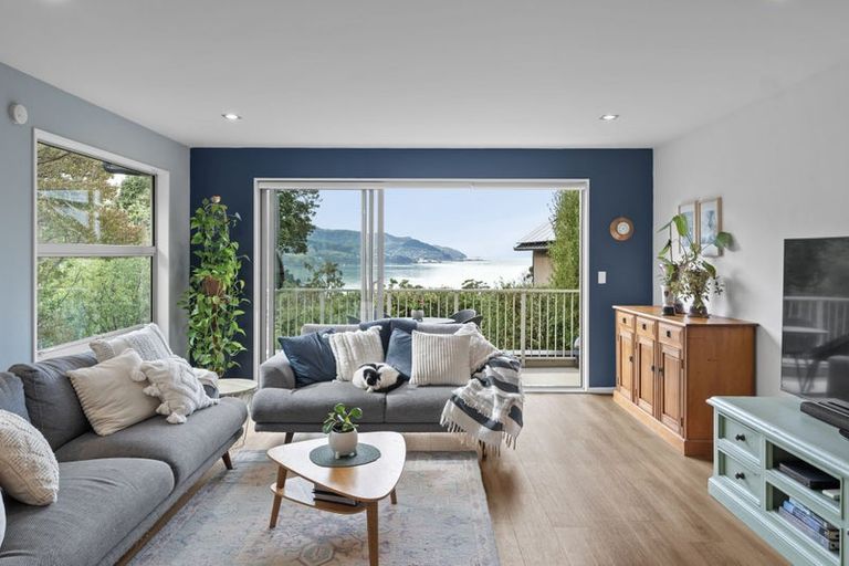 Photo of property in 109 Main Road, Governors Bay, Lyttelton, 8971