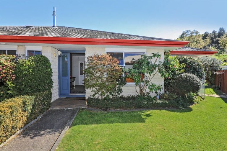 Photo of property in 84 O'dowd Road, Taradale, Napier, 4112