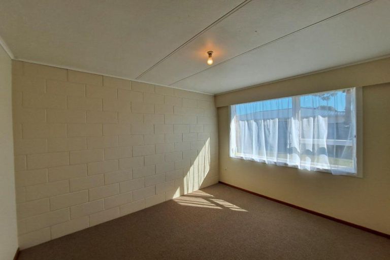 Photo of property in 43a Lismore Street, Strandon, New Plymouth, 4312