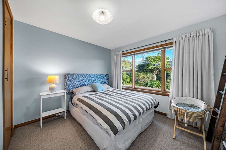 Photo of property in 17 Courage Road, Amberley, 7410