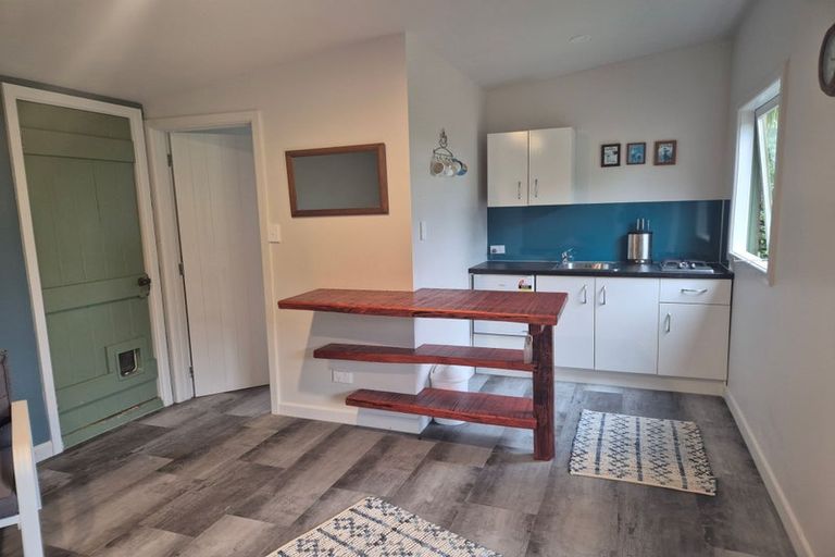Photo of property in 114 Hay Road, Helena Bay, Hikurangi, 0184