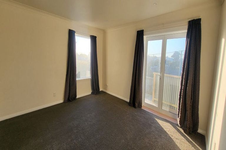 Photo of property in 1 Shackleton Street, New Brighton, Christchurch, 8061