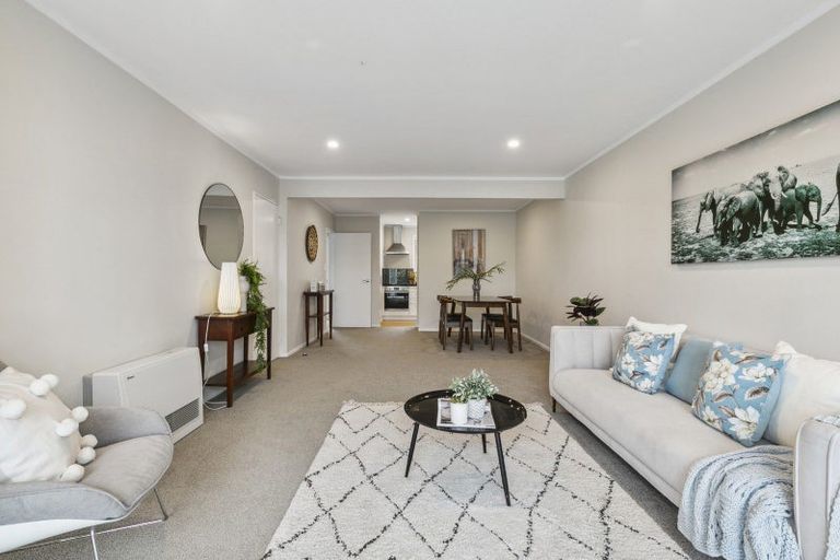 Photo of property in 13 Gipps Street, Karori, Wellington, 6012
