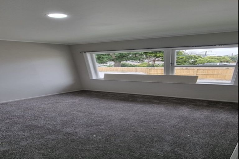 Photo of property in 38 Eddowes Street, Manurewa, Auckland, 2102