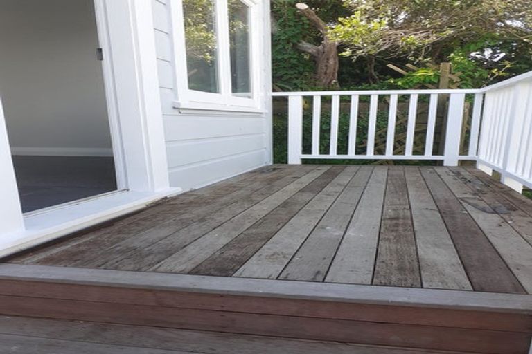 Photo of property in 126 Wallace Street, Mount Cook, Wellington, 6021