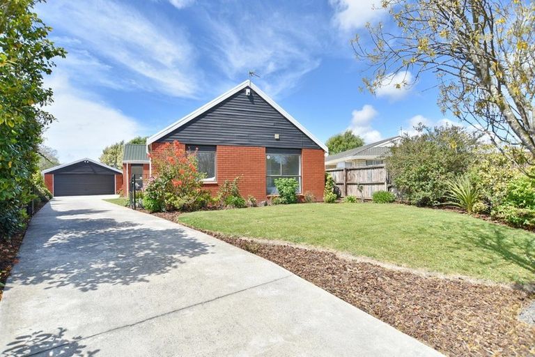 Photo of property in 6 Omega Place, Casebrook, Christchurch, 8051
