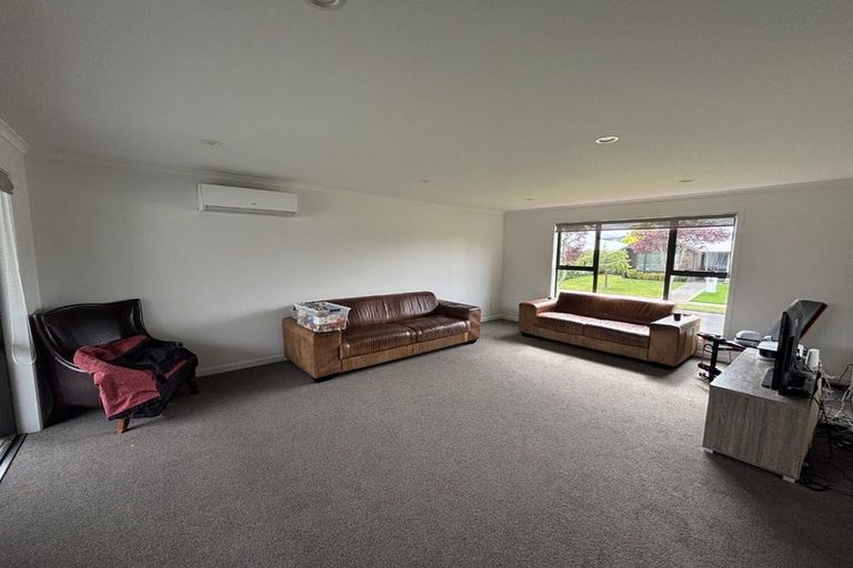 Photo of property in 6 Richards Street, Cambridge, 3434