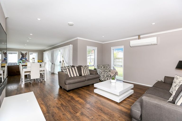 Photo of property in 3 Keene Drive, Bell Block, New Plymouth, 4312
