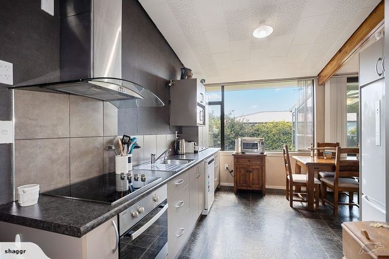 Photo of property in 4 Pine Crescent, Hargest, Invercargill, 9810