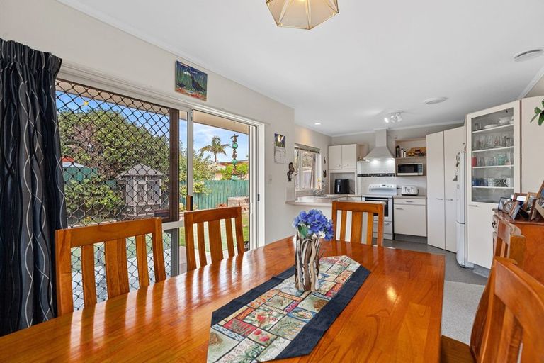 Photo of property in 19 Reef Avenue, Papamoa Beach, Papamoa, 3118
