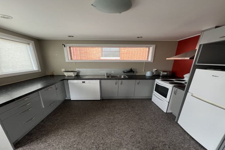 Photo of property in 1a Mccrea Street, Mornington, Dunedin, 9011