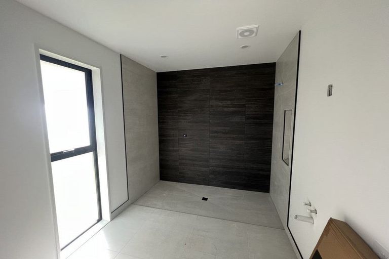Photo of property in 12b Wykes Place, Amberley, 7410